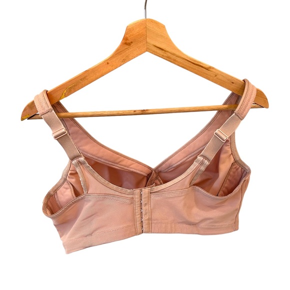 GLAMORISE 42D Wirefree Beige Bra - Picture 4 of 6